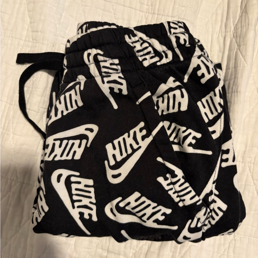 Nike Monochrome Graphic Shorts